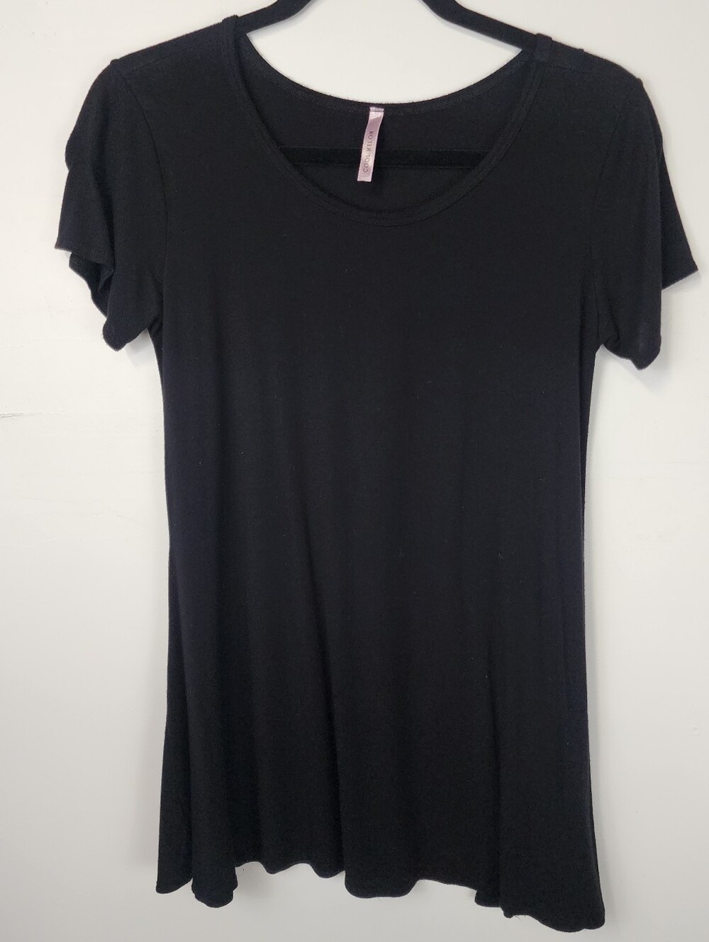 Cool Melon Black Women’s Short Sleeve Scoop Neck Top